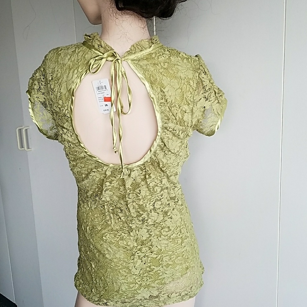 Green  lace top NWT